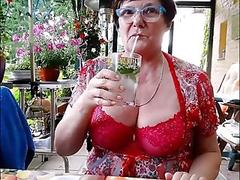 Southern charms, mature woman solo